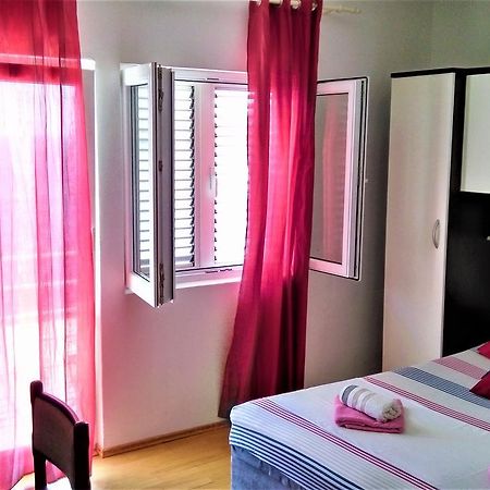Apartment Vesna Milna  Bagian luar foto