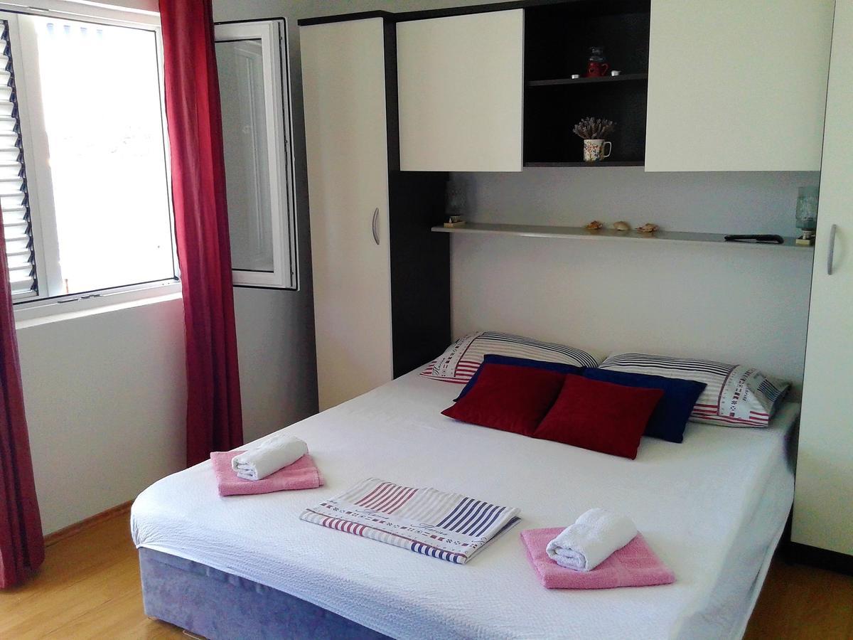 Apartment Vesna Milna  Bagian luar foto